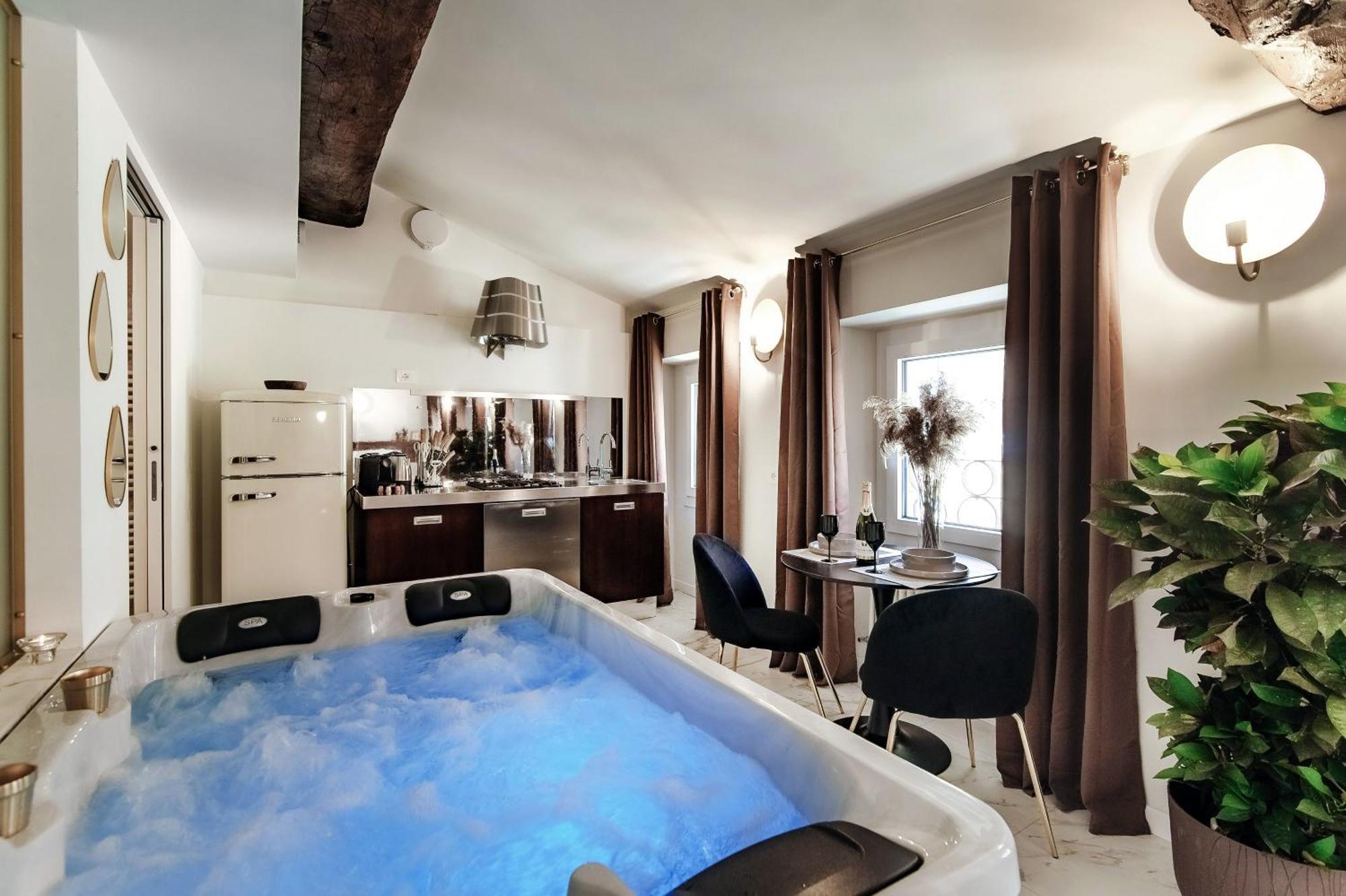 Sahara & Amazzonia Luxury Rooms- The House Of Travelers 科莫 外观 照片