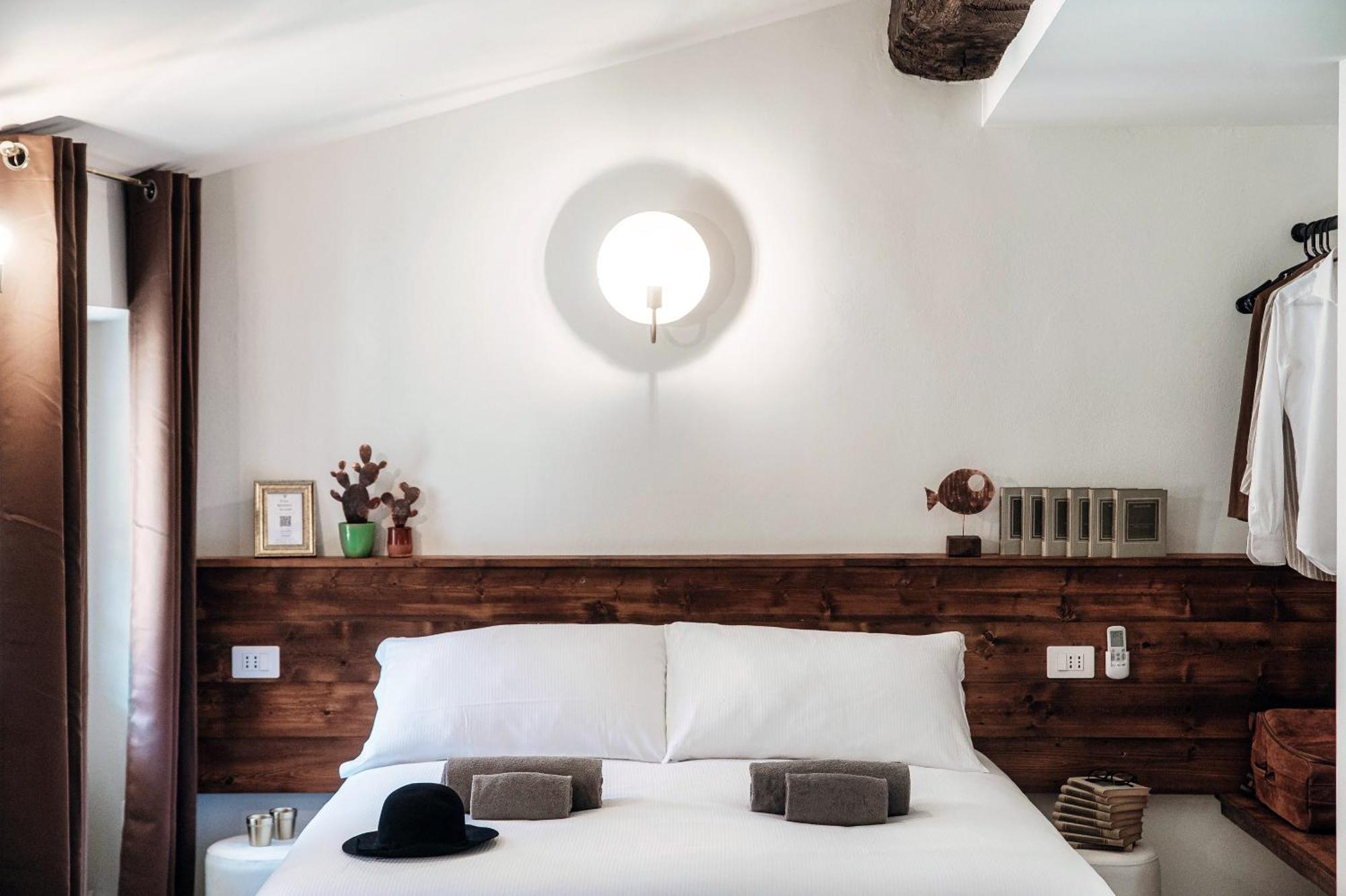 Sahara & Amazzonia Luxury Rooms- The House Of Travelers 科莫 外观 照片